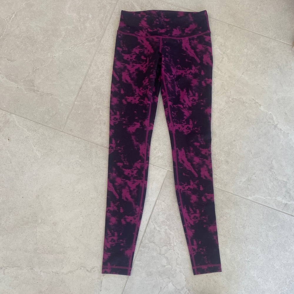 Lululemon Athletica Wunder under Leggings